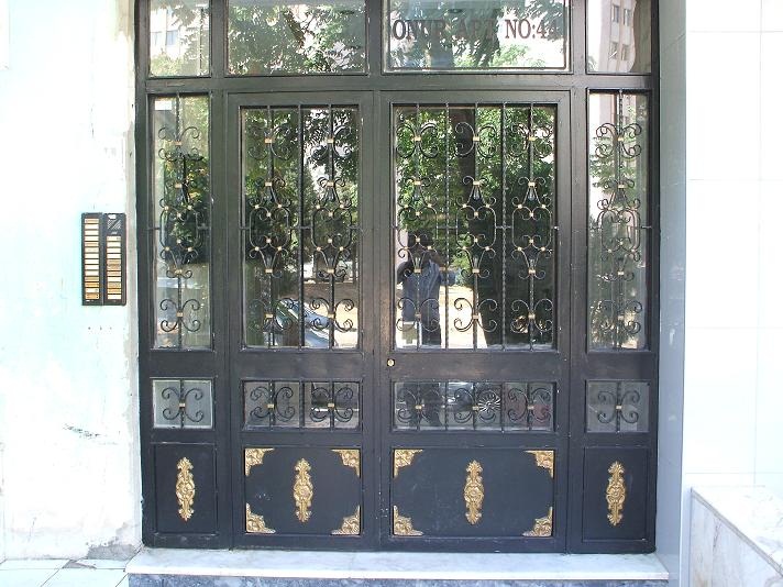 Ekonomik Apartman Kapısı 0011