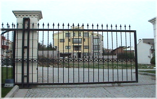 FERFORJE KAYAR KAPILAR 